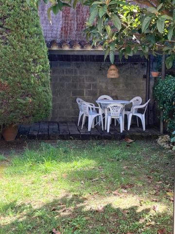 Vacaciones En Maresme Casa Para 7 Personas Sant Iscle de Vallalta Kültér fotó